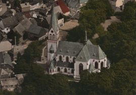 Hier geht es zur Karte mit dem Motiv 'Blick vom Himmel auf die Kirche' Hier geht es zur Karte mit dem Motiv 'Blick vom Himmel auf die Kirche'