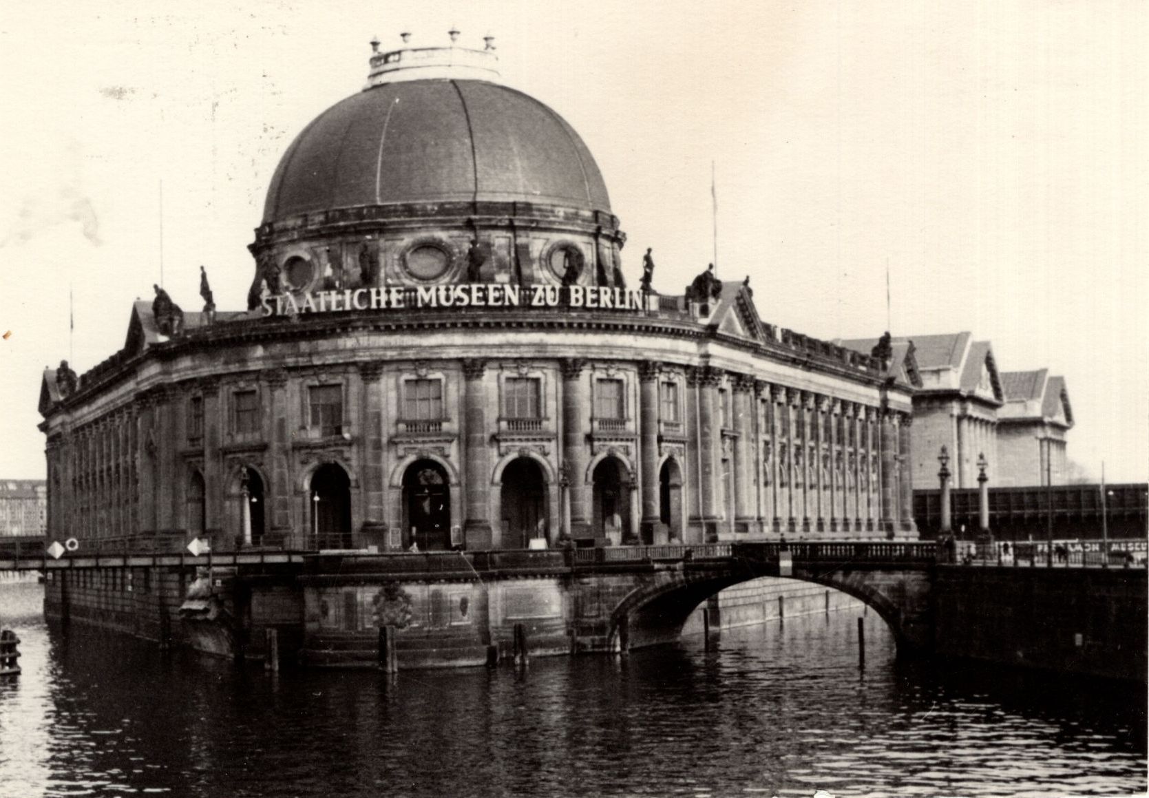 Hier geht es zur Karte mit der Nummer '4449'